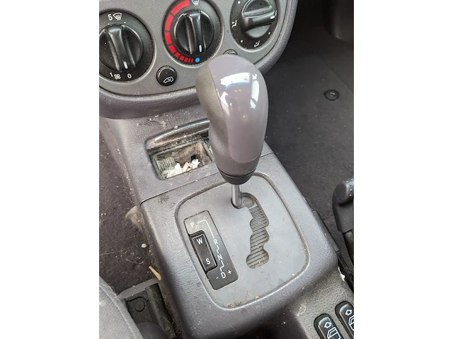 Personenauto, mercedes-benz, a 160 - afbeelding 14 van  47