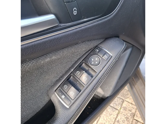 Personenauto, mercedes-benz, a-klasse 180 cdi ambition, 2013 - afbeelding 8 van  61