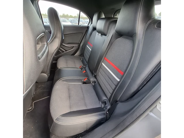 Personenauto, mercedes-benz, a-klasse 180 cdi ambition, 2013 - afbeelding 22 van  61