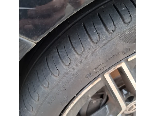 Personenauto mercedes-benz, a-klasse 180, zwart, bouwjaar 2019 - afbeelding 2 van  46