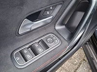 Personenauto mercedes-benz, a-klasse 180, zwart, bouwjaar 2019 - afbeelding 7 van  46