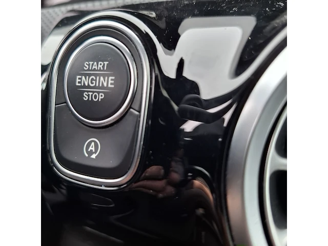 Personenauto mercedes-benz, a-klasse 180, zwart, bouwjaar 2019 - afbeelding 21 van  46