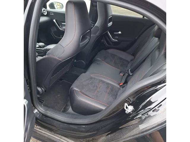 Personenauto mercedes-benz, a-klasse 180, zwart, bouwjaar 2019 - afbeelding 24 van  46