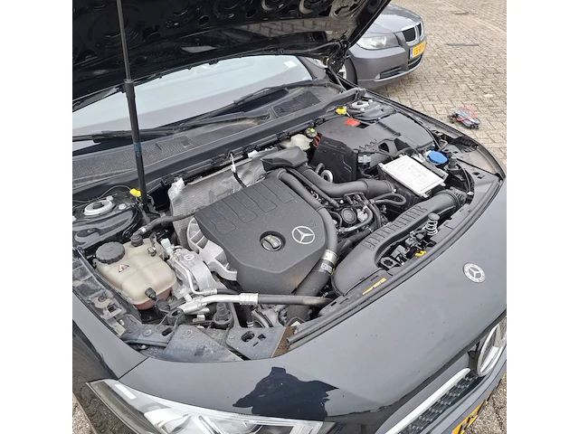 Personenauto mercedes-benz, a-klasse 180, zwart, bouwjaar 2019 - afbeelding 35 van  46
