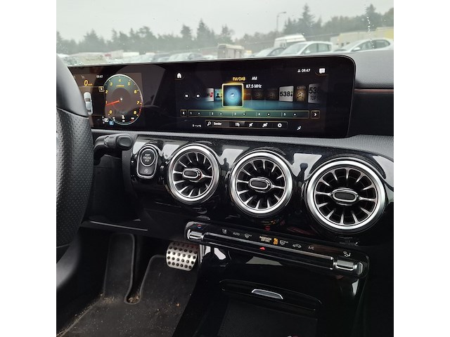 Personenauto mercedes-benz, a-klasse 200, bouwjaar 2022 - afbeelding 4 van  46