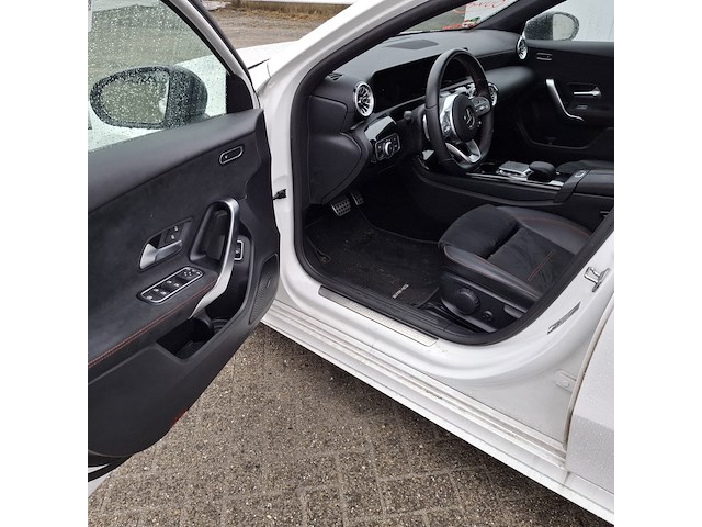 Personenauto mercedes-benz, a-klasse 200, bouwjaar 2022 - afbeelding 45 van  46