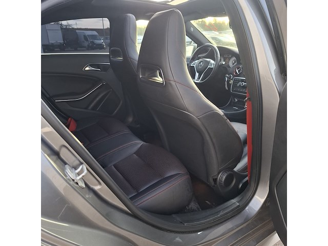 Personenauto mercedes-benz, a-klasse 250, bouwjaar 2014 - afbeelding 6 van  116
