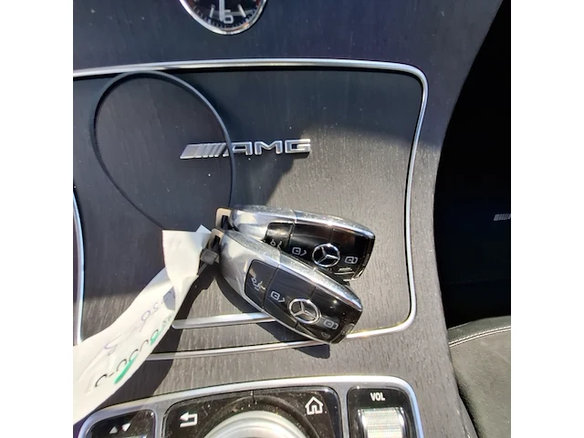 Personenauto mercedes-benz, amg c 63 v8 biturbo - afbeelding 17 van  45