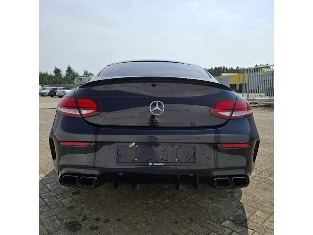 Personenauto mercedes-benz, amg c 63 v8 biturbo - afbeelding 42 van  45