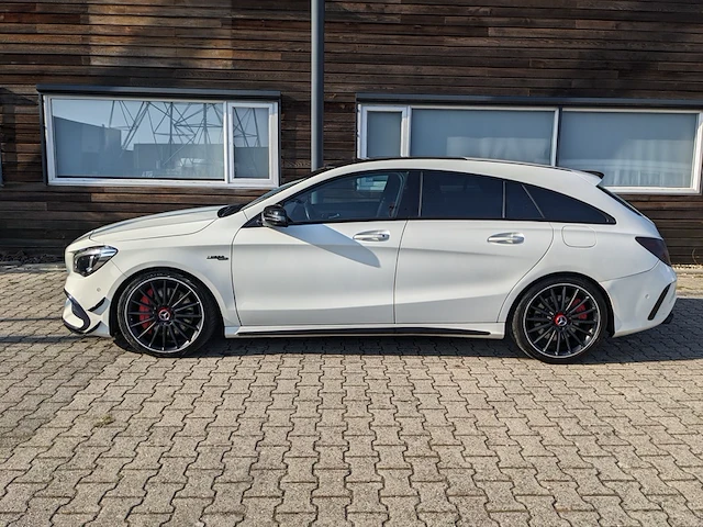 Personenauto , mercedes benz, amg cla 45 4matic ambition shooting brake, wit, 2017 - afbeelding 12 van  58