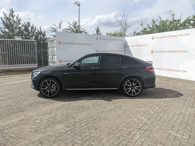 Personenauto mercedes-benz, amg glc 43 4matic premium plus, zwart, bouwjaar 2020 - afbeelding 2 van  72