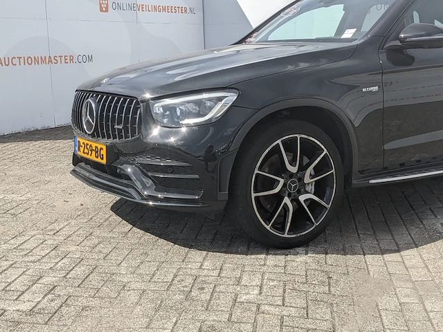 Personenauto mercedes-benz, amg glc 43 4matic premium plus, zwart, bouwjaar 2020 - afbeelding 3 van  72