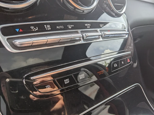 Personenauto mercedes-benz, amg glc 43 4matic premium plus, zwart, bouwjaar 2020 - afbeelding 32 van  72