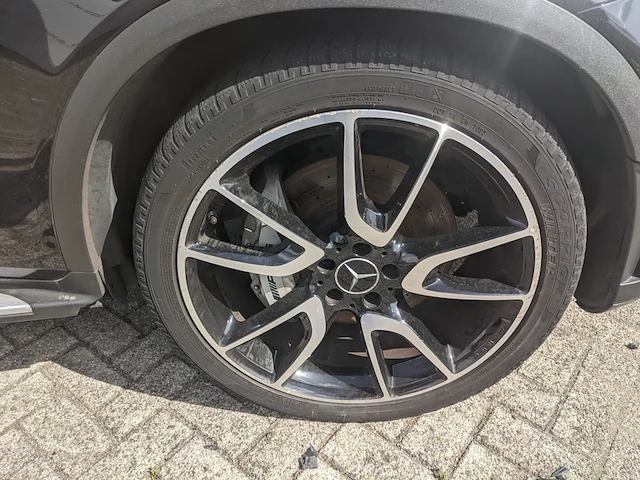 Personenauto mercedes-benz, amg glc 43 4matic premium plus, zwart, bouwjaar 2020 - afbeelding 60 van  72