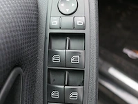 Personenauto mercedes-benz, b-klasse - 200 automaat, zwart, bouwjaar 2009 - afbeelding 25 van  49