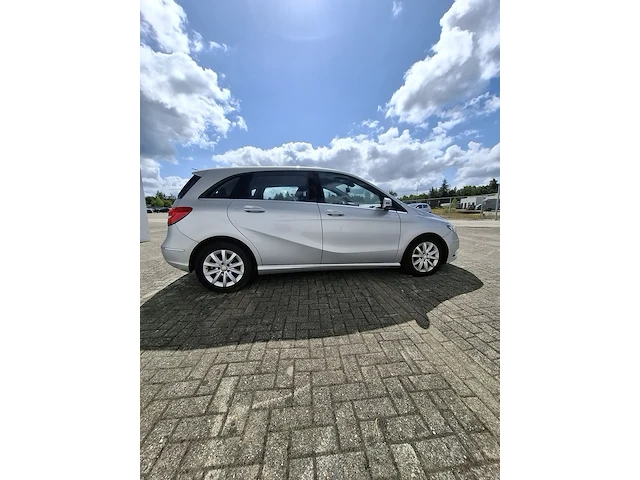 Personenauto mercedes-benz, b-klasse 180 ambition, bouwjaar 2013 - afbeelding 26 van  29