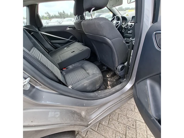 Personenauto mercedes-benz, b-klasse 180 cdi ambition, bouwjaar 2012 - afbeelding 20 van  38