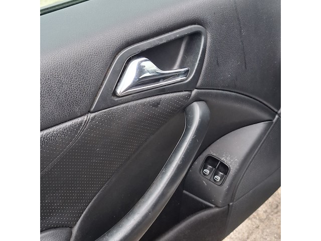 Personenauto mercedes-benz, c-klasse 200, bouwjaar 2004 - afbeelding 6 van  40