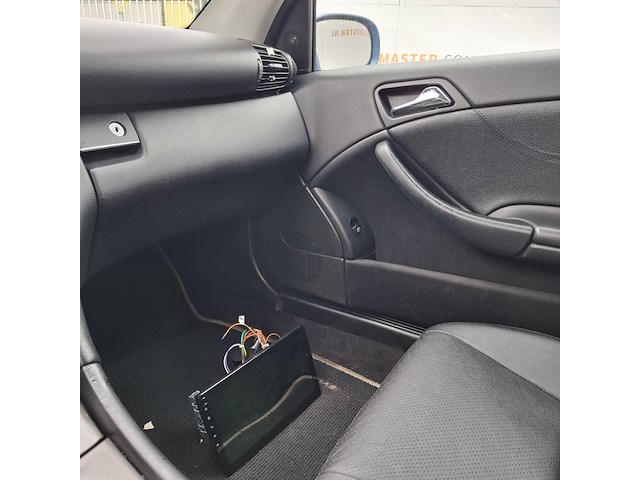 Personenauto mercedes-benz, c-klasse 200, bouwjaar 2004 - afbeelding 19 van  40