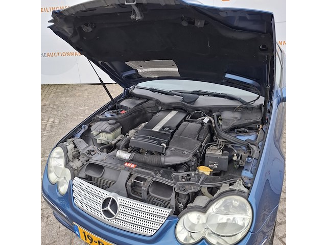 Personenauto mercedes-benz, c-klasse 200, bouwjaar 2004 - afbeelding 27 van  40