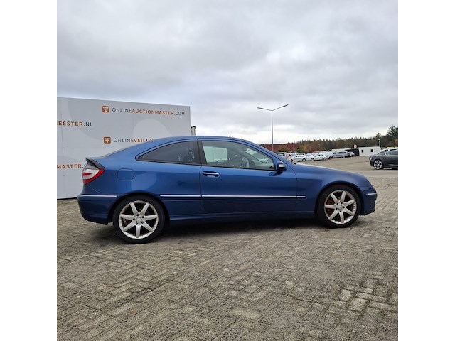 Personenauto mercedes-benz, c-klasse 200, bouwjaar 2004 - afbeelding 34 van  40