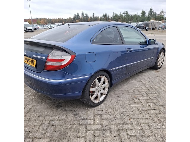 Personenauto mercedes-benz, c-klasse 200, bouwjaar 2004 - afbeelding 36 van  40