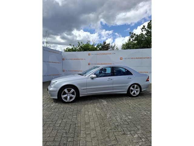Personenauto mercedes-benz, c-klasse 220 cdi class, bouwjaar 2006 - afbeelding 12 van  31