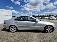 Personenauto mercedes-benz, c-klasse 220 cdi class, bouwjaar 2006 - afbeelding 28 van  31