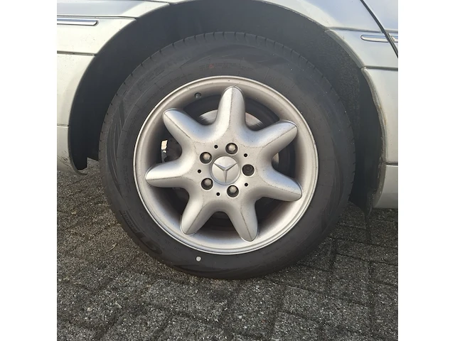 Personenauto mercedes-benz, c-klasse 240 elegance, bouwjaar 2000 - afbeelding 22 van  36