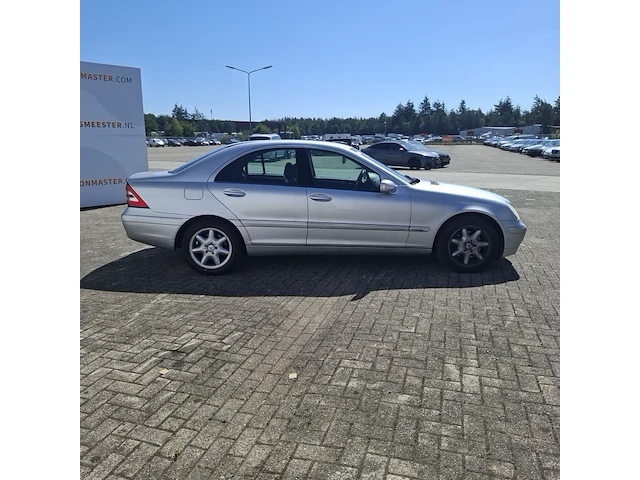 Personenauto mercedes-benz, c-klasse 240 elegance, bouwjaar 2000 - afbeelding 33 van  36