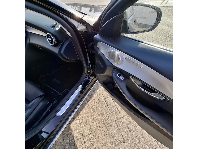 Personenauto mercedes benz, c-klasse 250 cdi, zwart, bouwjaar 2014 - afbeelding 18 van  95