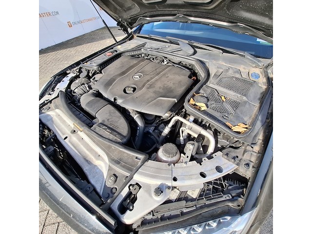 Personenauto mercedes benz, c-klasse 250 cdi, zwart, bouwjaar 2014 - afbeelding 35 van  95