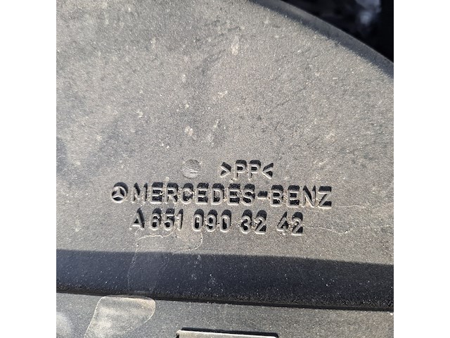 Personenauto mercedes benz, c-klasse 250 cdi, zwart, bouwjaar 2014 - afbeelding 39 van  95