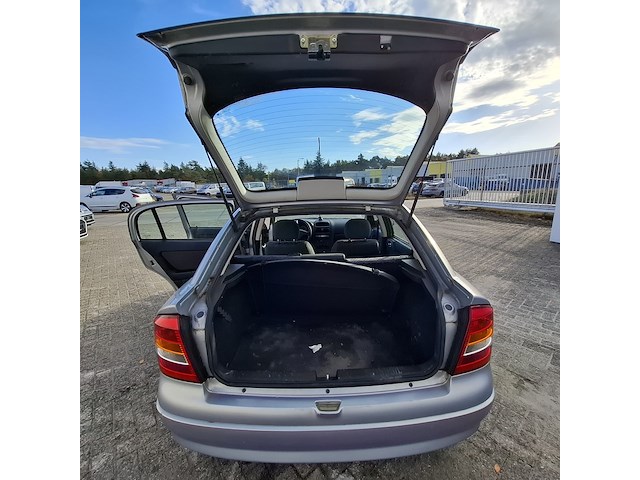 Personenauto mercedes benz, c-klasse 250 cdi, zwart, bouwjaar 2014 - afbeelding 70 van  95