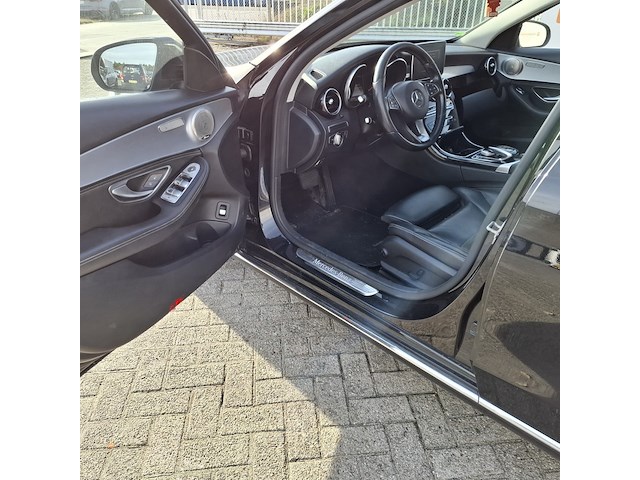 Personenauto mercedes benz, c-klasse 250 cdi, zwart, bouwjaar 2014 - afbeelding 78 van  95