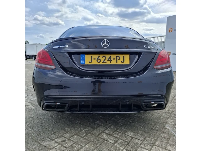 Personenauto mercedes-benz, c-klasse amg 63 s premium plus pack - afbeelding 40 van  43