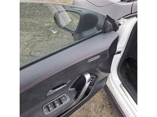 Personenauto, mercedes-benz, cla-klasse 180, 2020 - afbeelding 12 van  44