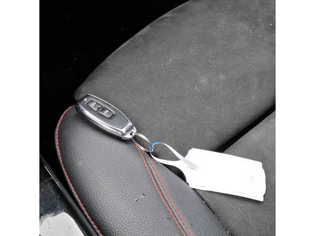 Personenauto, mercedes-benz, cla-klasse 180, 2020 - afbeelding 17 van  44