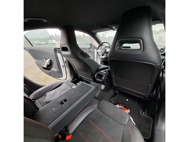 Personenauto, mercedes-benz, cla-klasse 180, 2020 - afbeelding 25 van  44