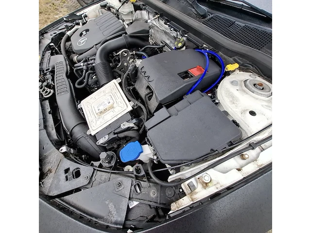 Personenauto, mercedes-benz, cla-klasse 180, 2020 - afbeelding 38 van  44