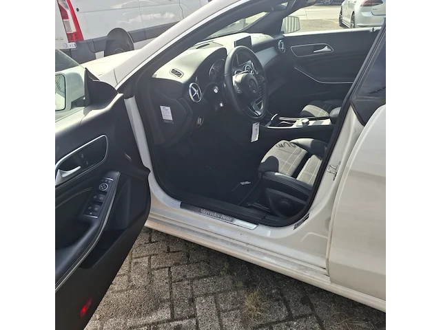 Personenauto mercedes-benz, cla-klasse shooting brake 180, bouwjaar 2016 - afbeelding 3 van  67
