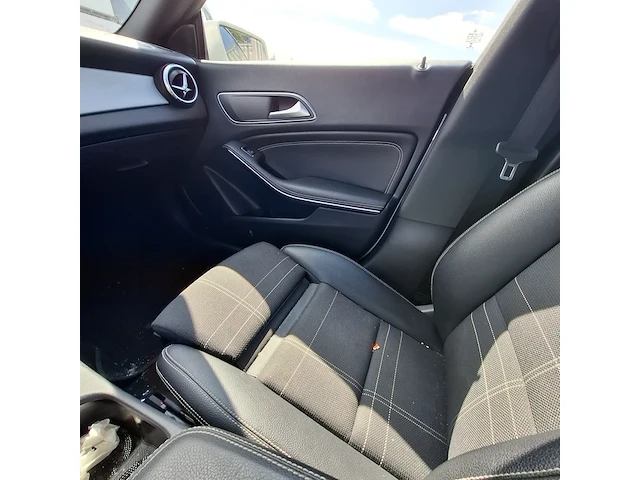 Personenauto mercedes-benz, cla-klasse shooting brake 180, bouwjaar 2016 - afbeelding 25 van  67