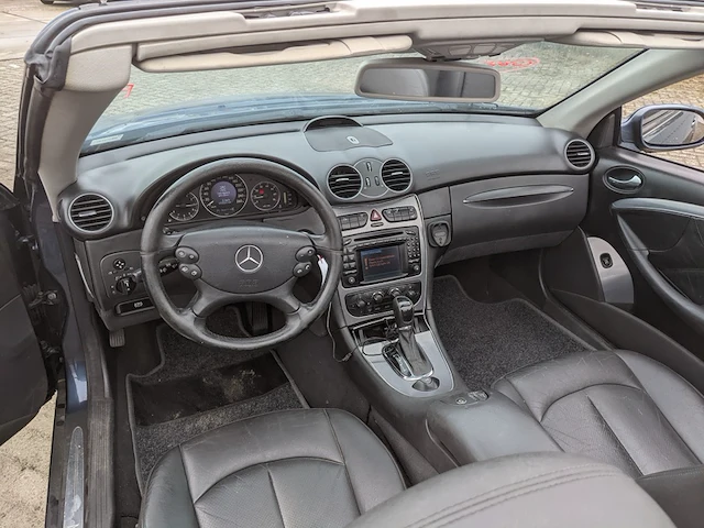Personenauto mercedes-benz, clk cabrio 240, bouwjaar 2003 - afbeelding 30 van  53