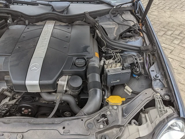 Personenauto mercedes-benz, clk cabrio 240, bouwjaar 2003 - afbeelding 32 van  53