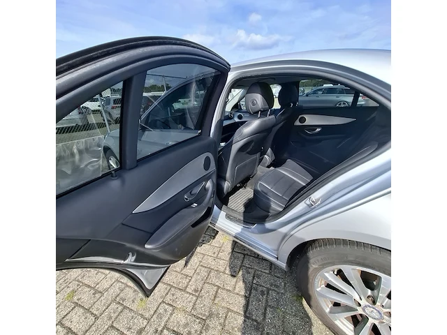 Personenauto mercedes-benz, e-klasse 200d ambition, bouwjaar 2017 - afbeelding 37 van  61