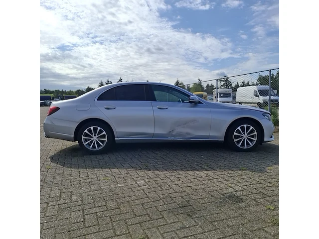 Personenauto mercedes-benz, e-klasse 200d ambition, bouwjaar 2017 - afbeelding 34 van  61