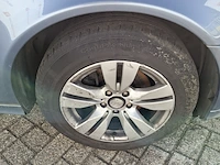 Personenauto mercedes-benz, e-klasse 240 - afbeelding 2 van  42