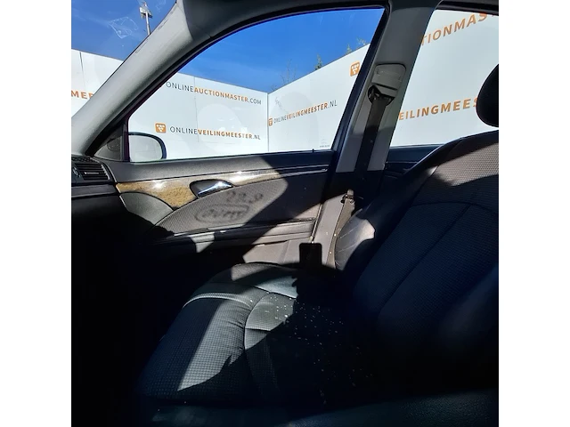 Personenauto mercedes-benz, e-klasse 240 - afbeelding 11 van  42
