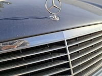 Personenauto mercedes-benz, e-klasse 240 - afbeelding 22 van  42