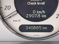 Personenauto mercedes-benz, e-klasse 240 - afbeelding 30 van  42